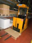 CARRELLO ELEVATORE COMMISSIONATORE / PICKING FORK LIFT: 20707_dscn3774