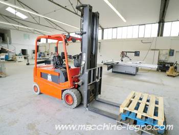 NISSAN Вилочный погрузчик-штабелёр NISSAN GQ02L30CU