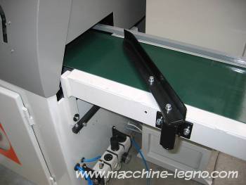 cutting out defects in wood po 160 e 