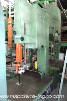 BWS 700