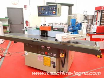 SCM T 150 